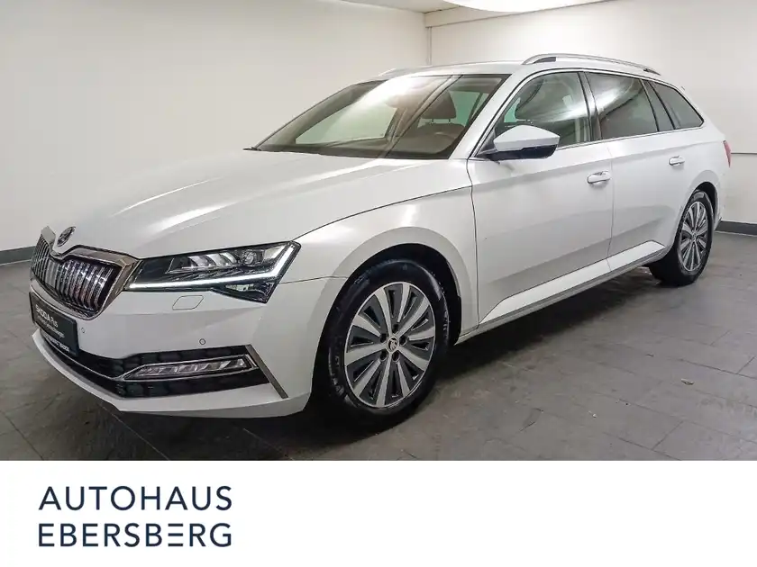 ŠKODA Superb Combi Style 1.4 electric Hybrid virtual ACC Kamera Spur (1/22)