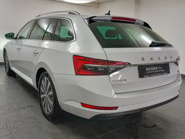 ŠKODA Superb Combi Style 1.4 electric Hybrid virtual ACC Kamera Spur (5/22)