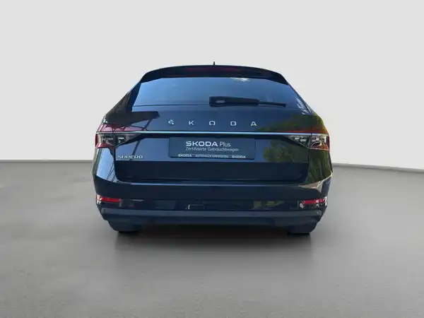 ŠKODA Superb Combi STYLE 2.0 TDI Business Assistenz Nav 360 230V (6/16)