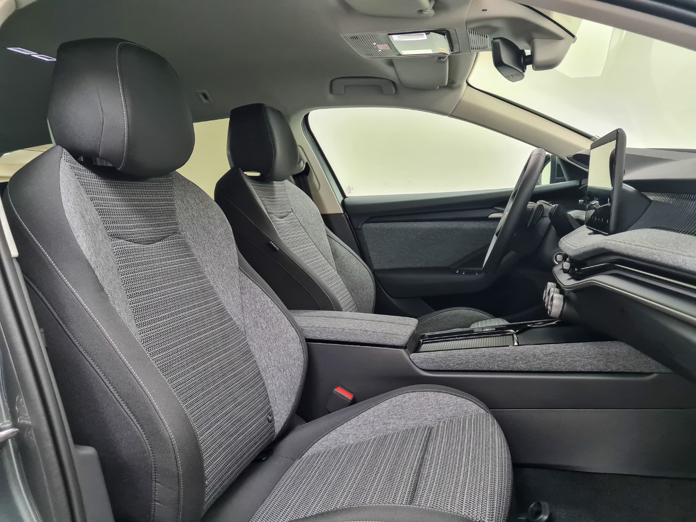 ŠKODA Superb Combi 110kW 1.5 TSI Selection (15/16)