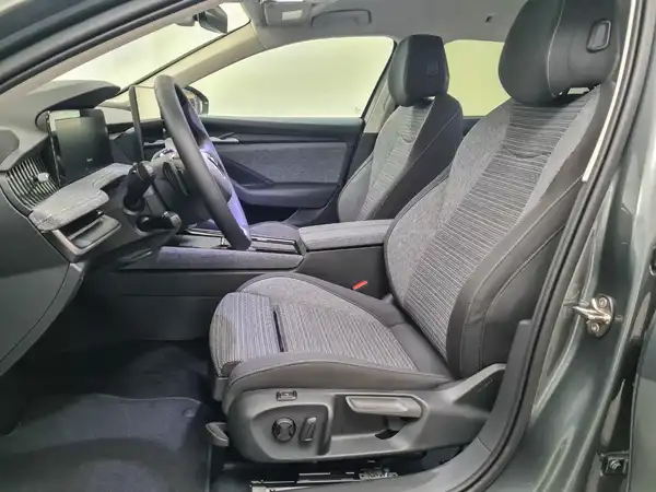 ŠKODA Superb Combi 110kW 1.5 TSI Selection (7/16)