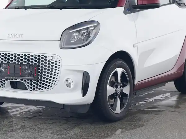SMART fortwo EQ Cabrio (4/10)