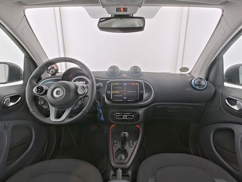 SMART fortwo EQ Cabrio (8/10)