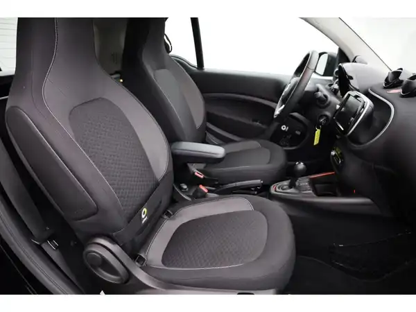 SMART fortwo EQ (16/19)