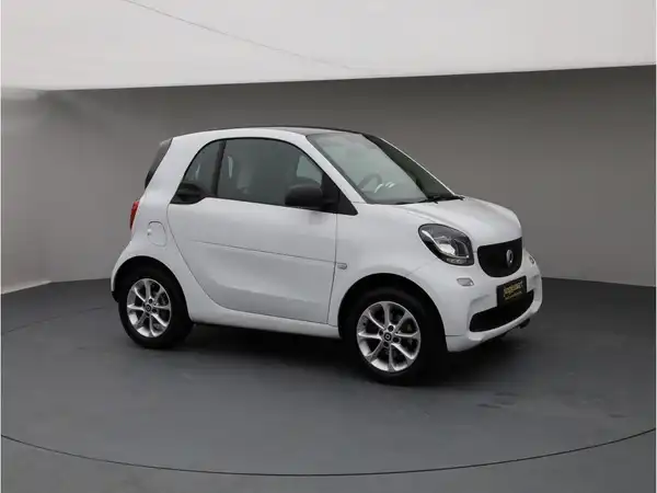 SMART fortwo 66kw (8/22)