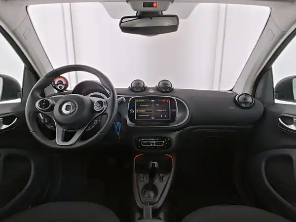 SMART EQ fortwo (8/10)