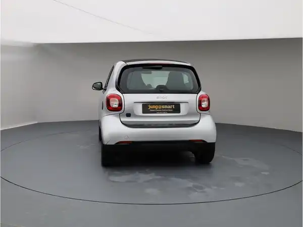 SMART smart EQ fortwo (5/20)