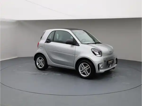 SMART smart EQ fortwo (8/20)