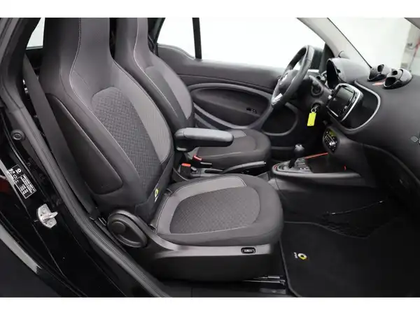 SMART EQ fortwo cabrio (17/20)