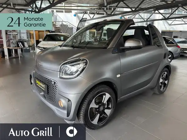 SMART fortwo EQ cabrio (1/17)