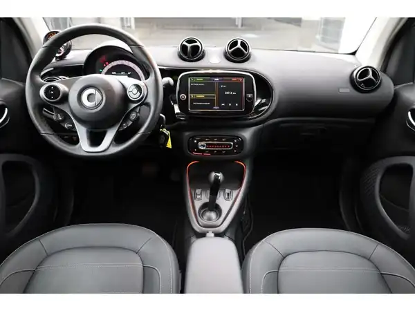 SMART fortwo EQ (13/21)