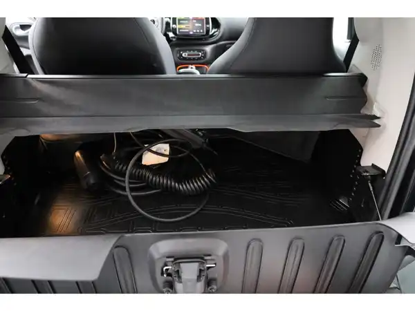 SMART fortwo EQ (15/17)