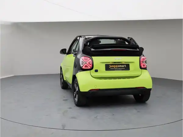 SMART fortwo EQ cabrio (5/21)