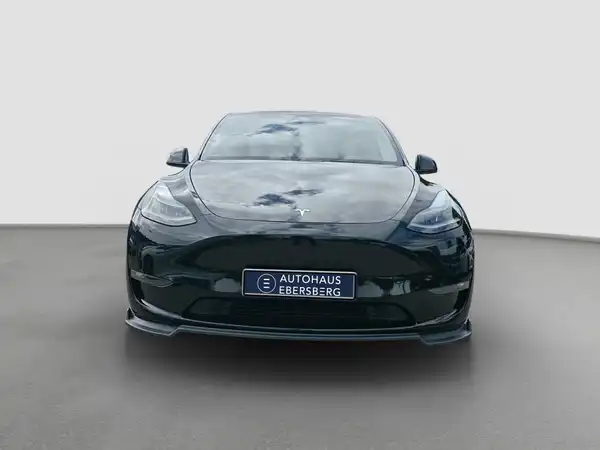 TESLA Model Y Long Range Dual Autopilot LED (3/16)