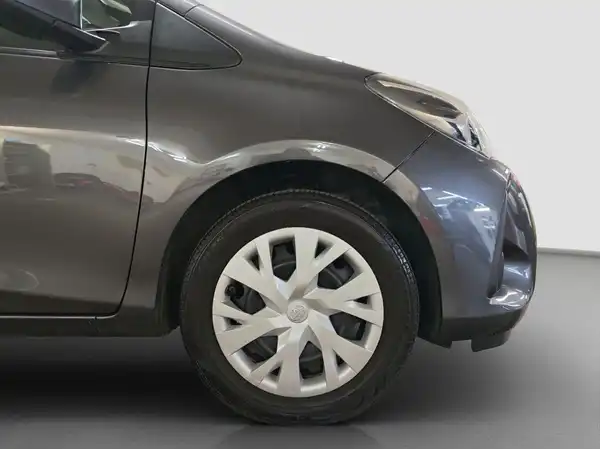 TOYOTA Yaris 1.0 VVT-i Comfort (16/16)