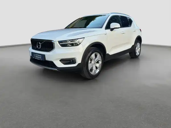 VOLVO XC40 T3 Momentum el.Sitz Park-Assist Intelli Light (2/16)