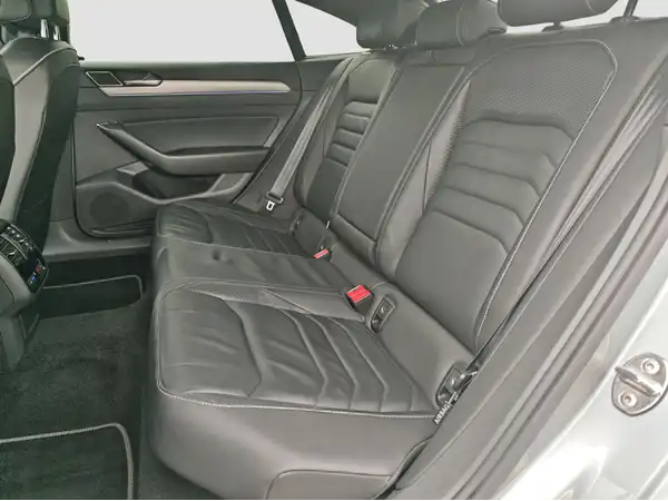 VW Arteon R-line 2.0 Business Nappa Pano StHzg. AHK (9/17)