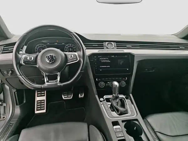 VW Arteon R-line 2.0 Business Nappa Pano StHzg. AHK (10/17)