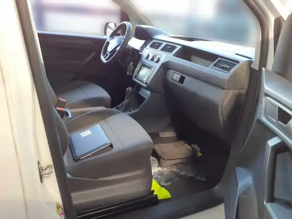 VW Caddy Kasten 2.0 TDI Elektrik Navi 2xTüre Holz Klima (7/8)