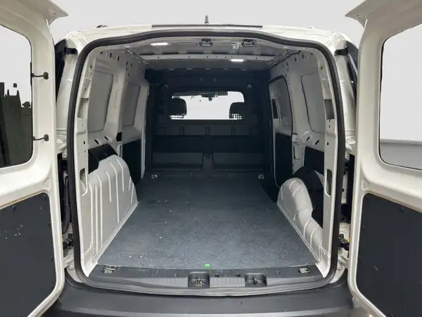 VW Caddy Maxi KA Cargo 2.0 TDI Navi Connect Winter (12/15)