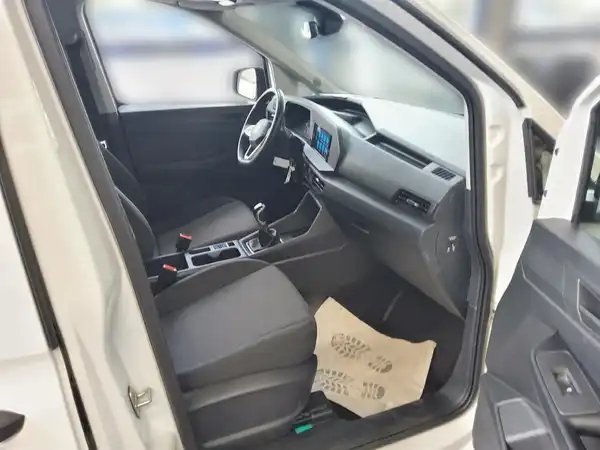 VW Caddy Maxi Komi 2.0 TDI (4/4)