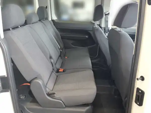 VW Caddy Maxi Kombi 2.0 TDI Clima DAB PDC App (9/9)