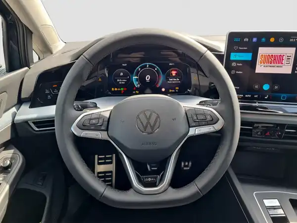 VW Golf Variant 2.0 TDI (11/16)