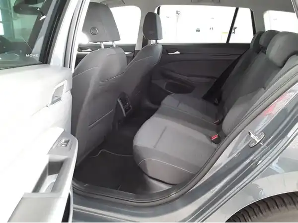 VW Golf VIII Variant 8 MOVE 2.0 TDI 5JGar ACC Navi connect (7/9)