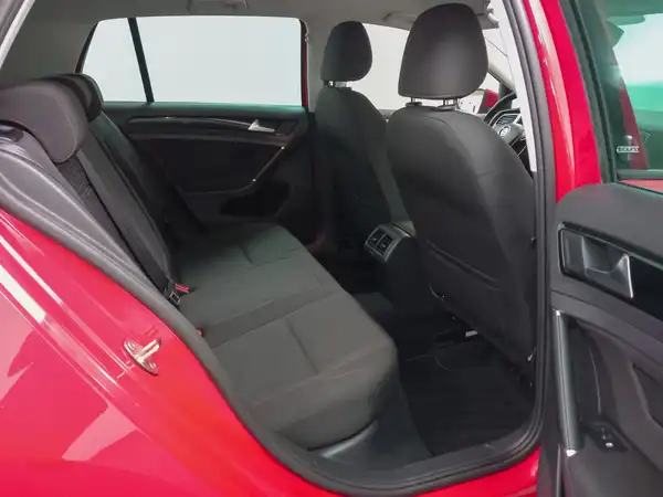 VW Golf VII SOUND 1.4 TSI App ACC Spiegel+ Navi Park-Lenk (16/21)