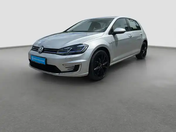 VW Golf VII e-Golf Combo virtual Alarm W-Pumpe Kamera (2/17)
