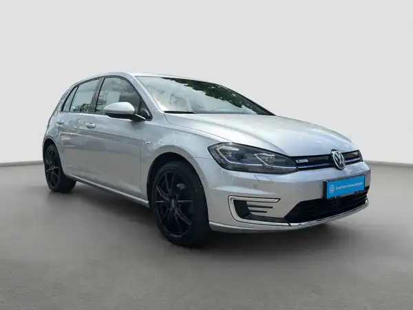 VW Golf VII e-Golf Combo virtual Alarm W-Pumpe Kamera (4/17)