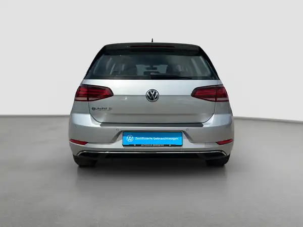 VW Golf VII e-Golf Combo virtual Alarm W-Pumpe Kamera (6/17)