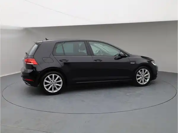VW Golf VII 1.5 TSI ACT BlueMotion Highline (7/26)
