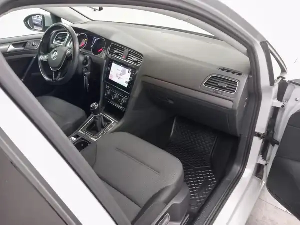 VW Golf 1.0 TSI LED Sound Navi ACC (15/21)