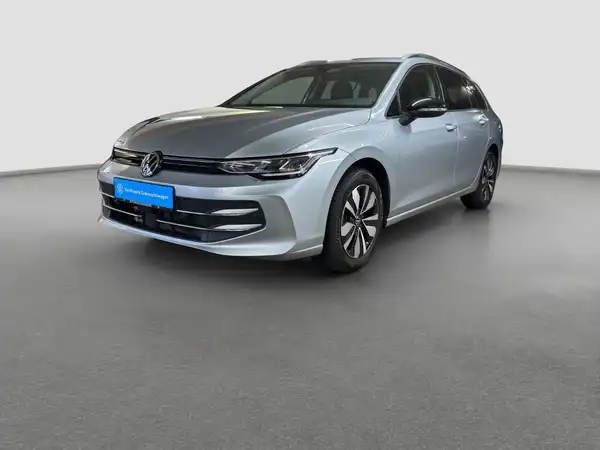VW Golf VIII Variant Life 1.5 eTSI (2/16)