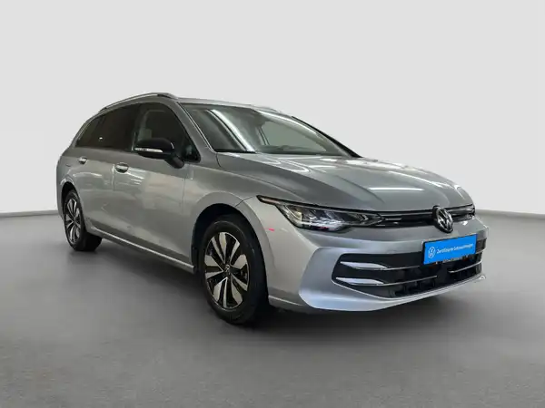 VW Golf VIII Variant Life 1.5 eTSI (4/16)