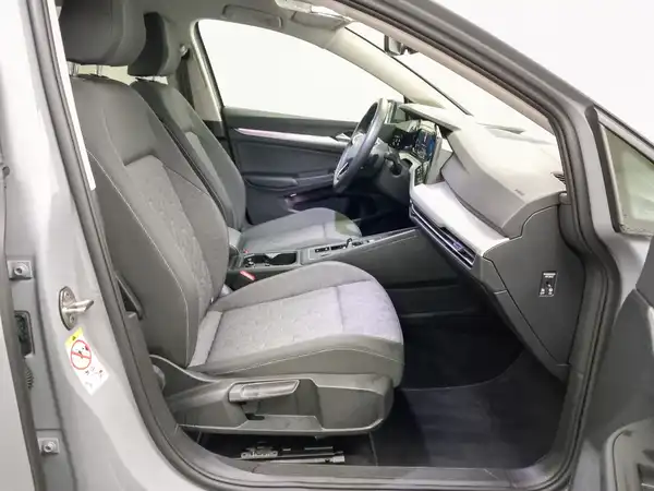 VW Golf MOVE ACC Navi RFK Lenk-bhz Klima SHZ (17/21)