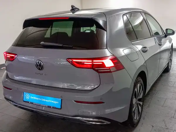 VW Golf MOVE ACC Navi RFK Lenk-bhz Klima SHZ (7/21)