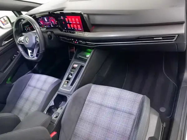 VW Golf GTE 1.4 eHybrid ACC DAB Navi App LichtAssist (16/20)