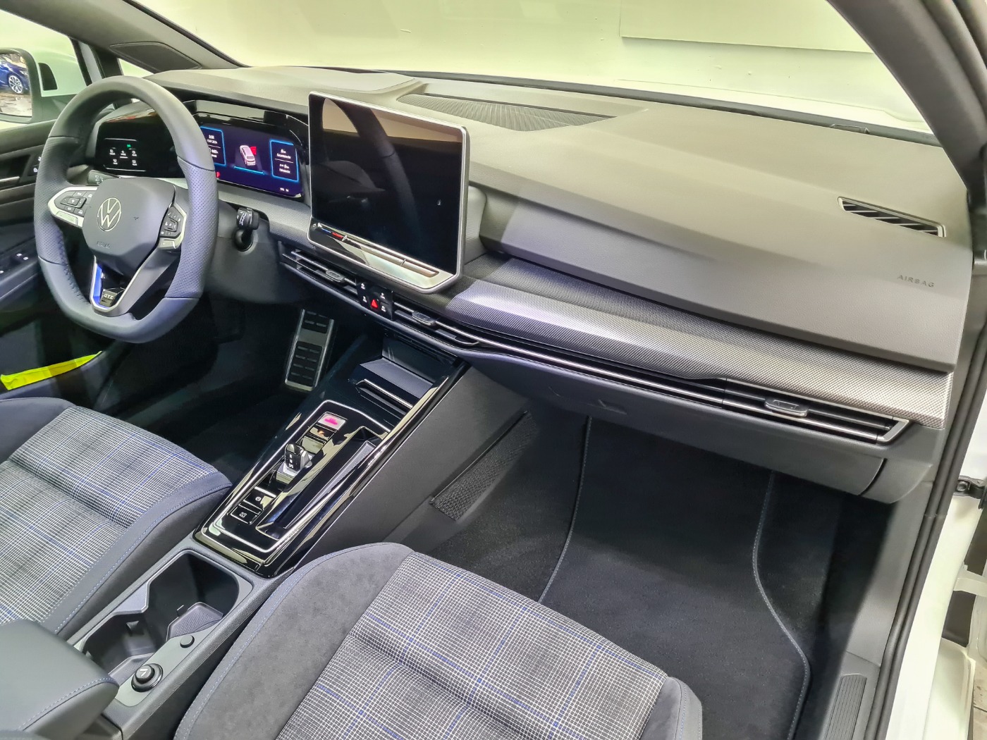 VW Golf GTE 1.5 eHybrid (19/19)