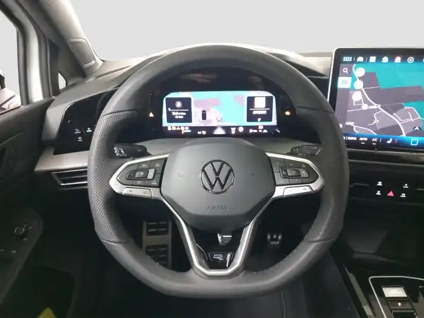 VW Golf Variant R-Line 1.5 eTSI (11/17)