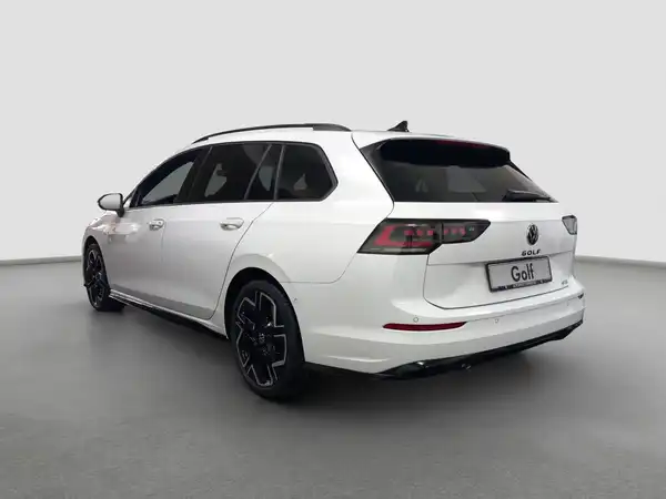 VW Golf Variant R-Line 1.5 eTSI (7/17)