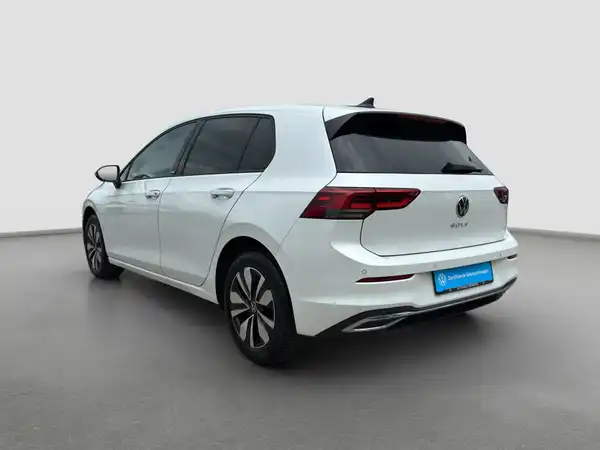 VW Golf VIII 8 MOVE 2.0 TDI 5JGar Pano App SHZ LightAssist (7/17)