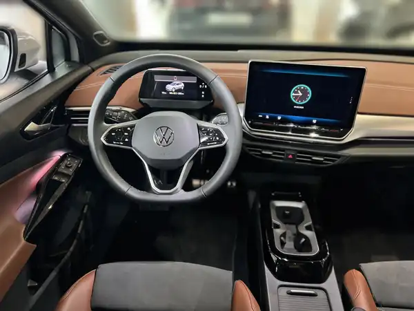VW ID.4 Pro (10/16)
