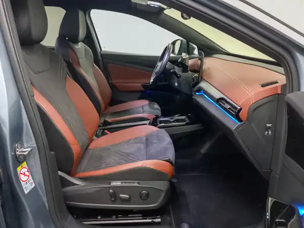 VW ID.5 Pro Performance Assist Design+ ergo MATRX AHK (17/20)