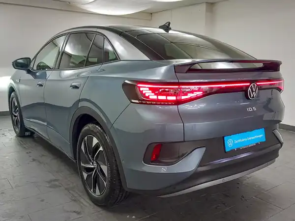 VW ID.5 Pro Performance Assist Design+ ergo MATRX AHK (5/20)