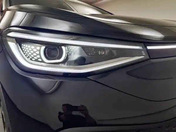 VW ID.5 Pro 82 kWh GOAL Assist+ DCC HUD LM20 Sport (13/18)
