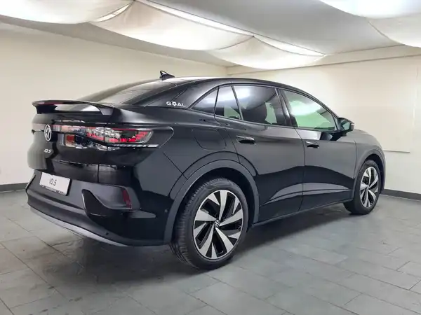 VW ID.5 Pro 82 kWh GOAL Assist+ DCC HUD LM20 Sport (7/18)