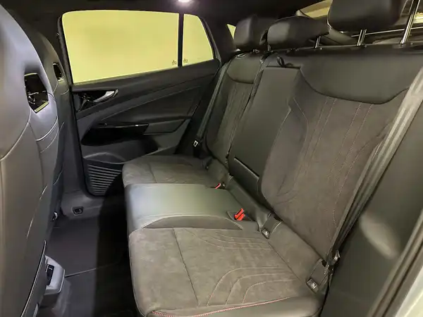 VW ID.5 GTX 4M IQ.DRIVE Assist Design Bonus (9/16)