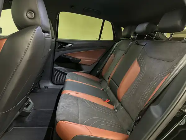 VW ID.5 Pro 174 PS (8/22)